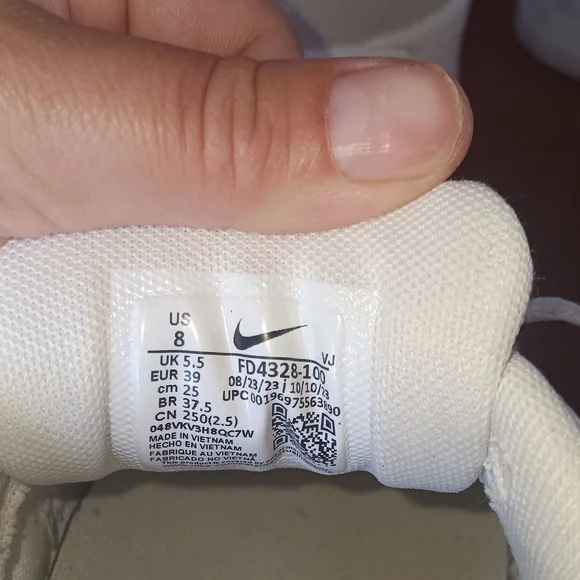 Nike White Sneakers - Picture 10 of 10